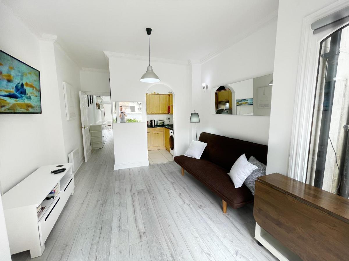 לונדון Luxurious Terrace 2 Bedrooms In Relaxing Covent Garden Apartment מראה חיצוני תמונה