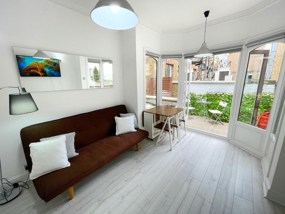 לונדון Luxurious Terrace 2 Bedrooms In Relaxing Covent Garden Apartment מראה חיצוני תמונה